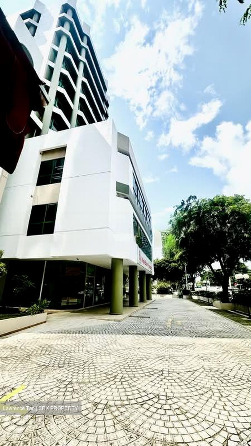 St. Michael's Place (D12), Retail #598614301
